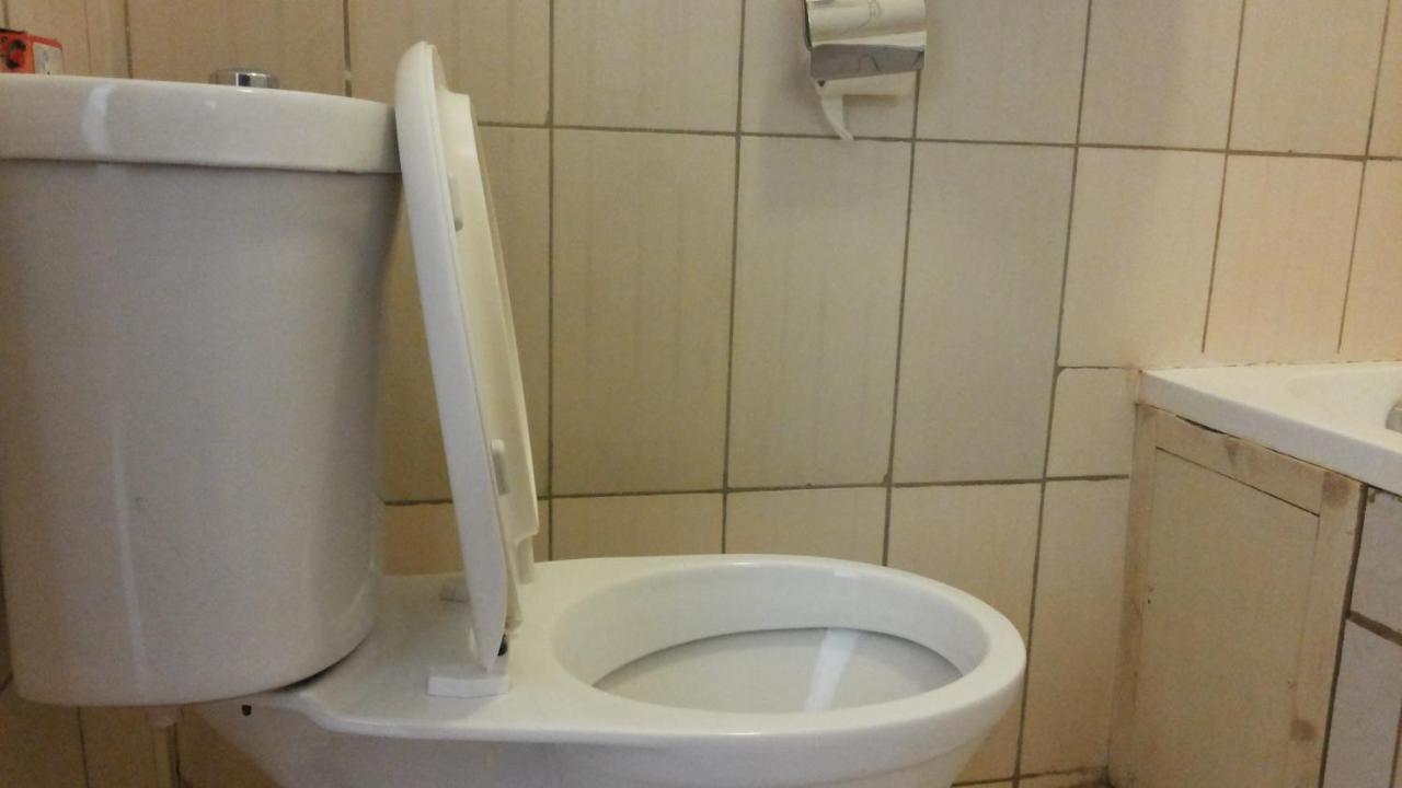 Westcliff Hotel Lira Bagian luar foto